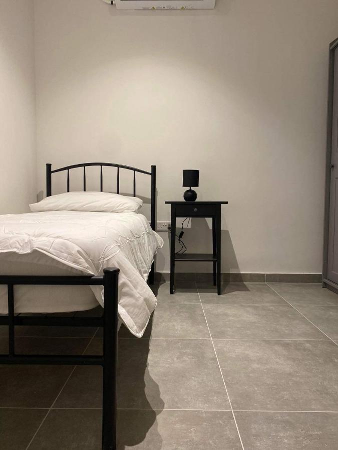 Apartament Broadway By The Sea San Pawl il-Baħar Zewnętrze zdjęcie